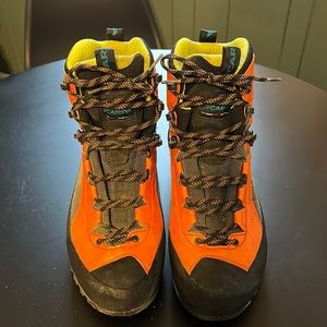 Scarpa Charmoz HD boots